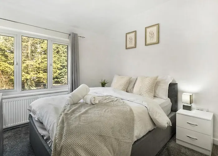 Comfy Home-Vimy Road Birmingham